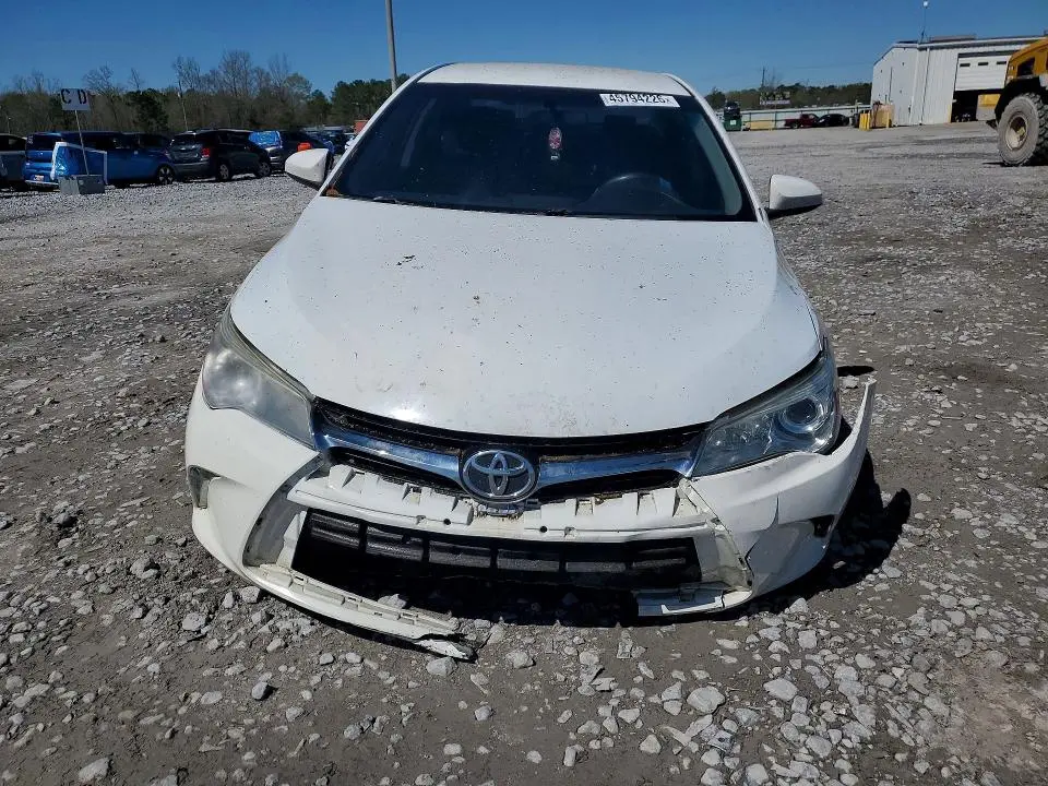 2017 TOYOTA CAMRY LE  