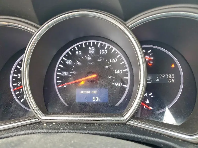 2012 NISSAN MURANO S  