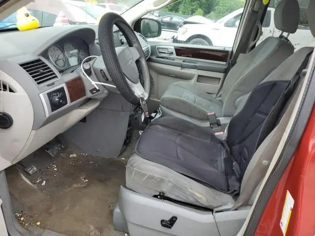 2010 CHRYSLER TOWN & COUNTRY TOURING  