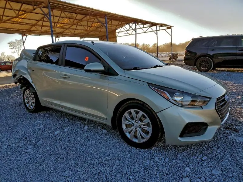 2018 HYUNDAI ACCENT SE  