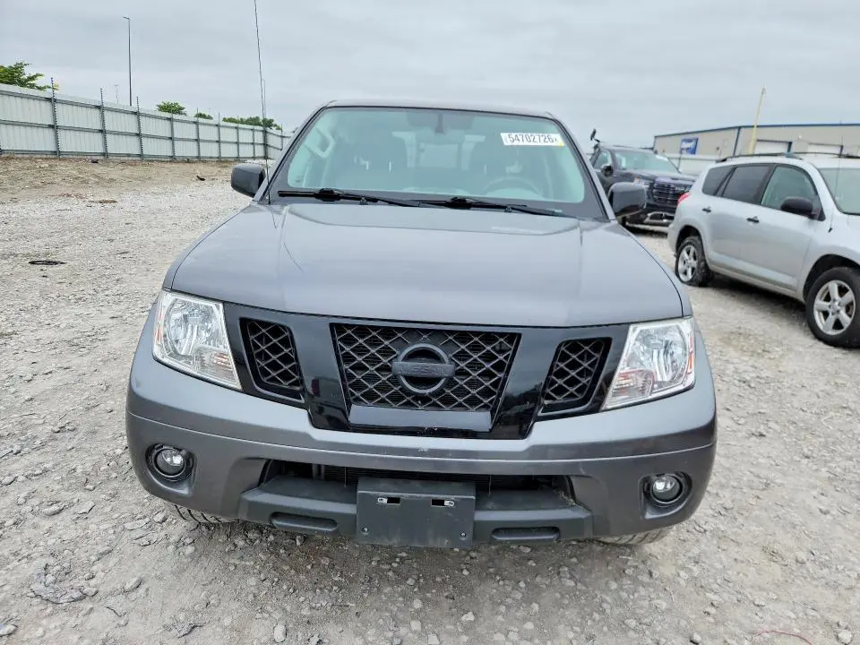 2021 NISSAN FRONTIER SV  