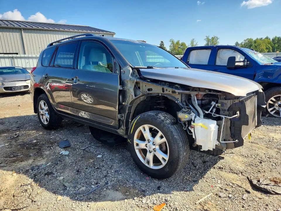 2011 TOYOTA RAV4 BASE  