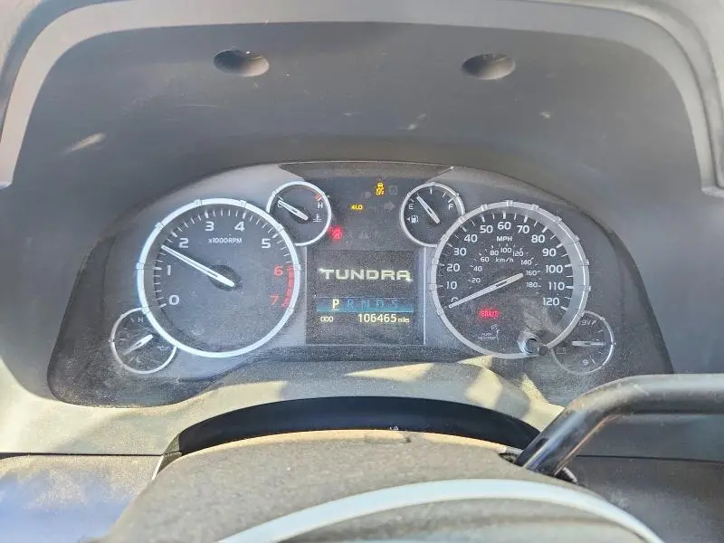 2014 TOYOTA TUNDRA CREWMAX SR5  