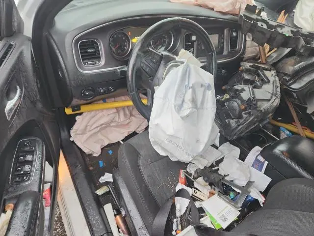 2015 DODGE CHARGER SE  