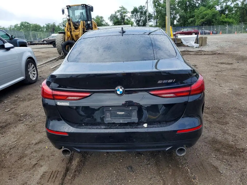 2022 BMW 228I   