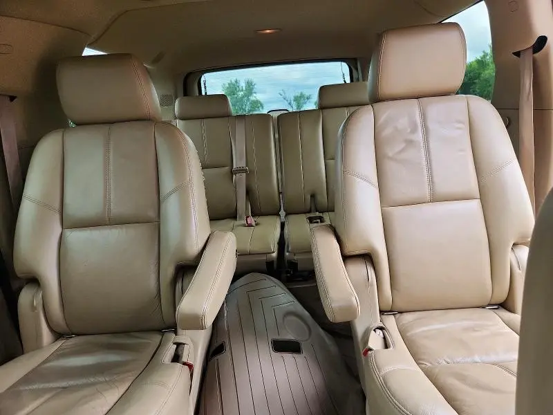 2011 CHEVROLET SUBURBAN K1500 LT  