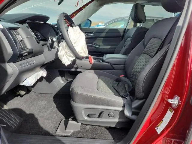 2022 NISSAN PATHFINDER SV  