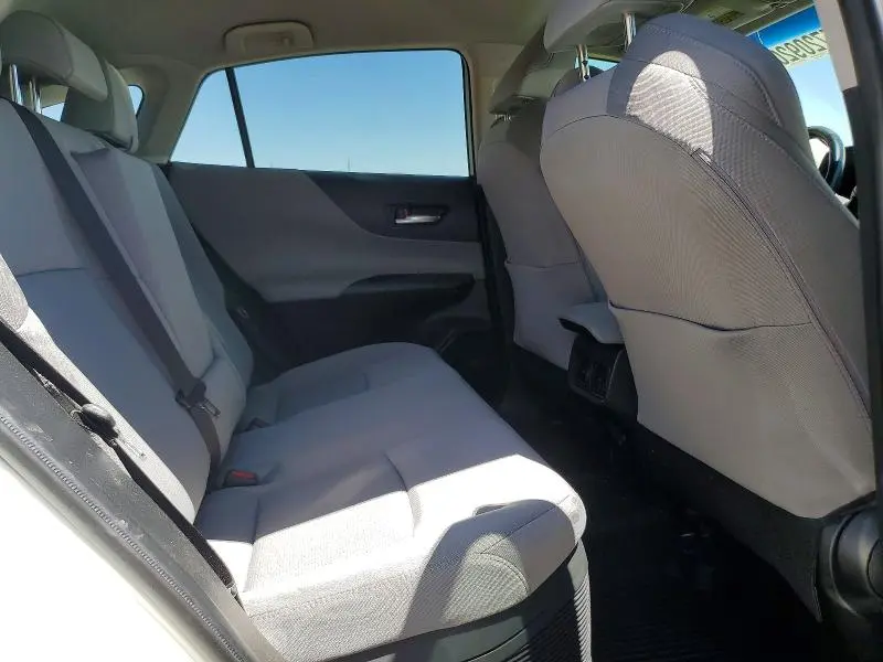 2021 TOYOTA VENZA LE  