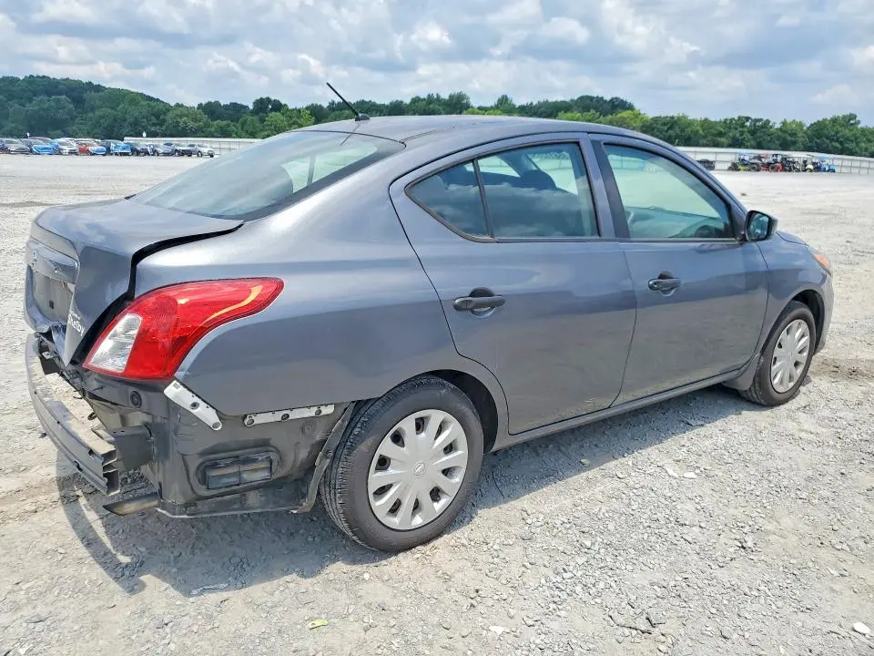 2018 NISSAN VERSA S  