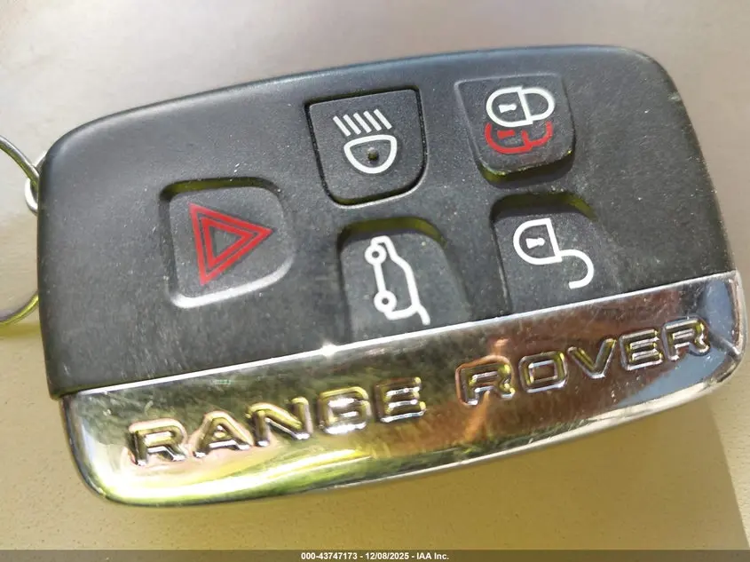 2017 LAND ROVER RANGE ROVER 5.0L V8 SUPERCHARGED