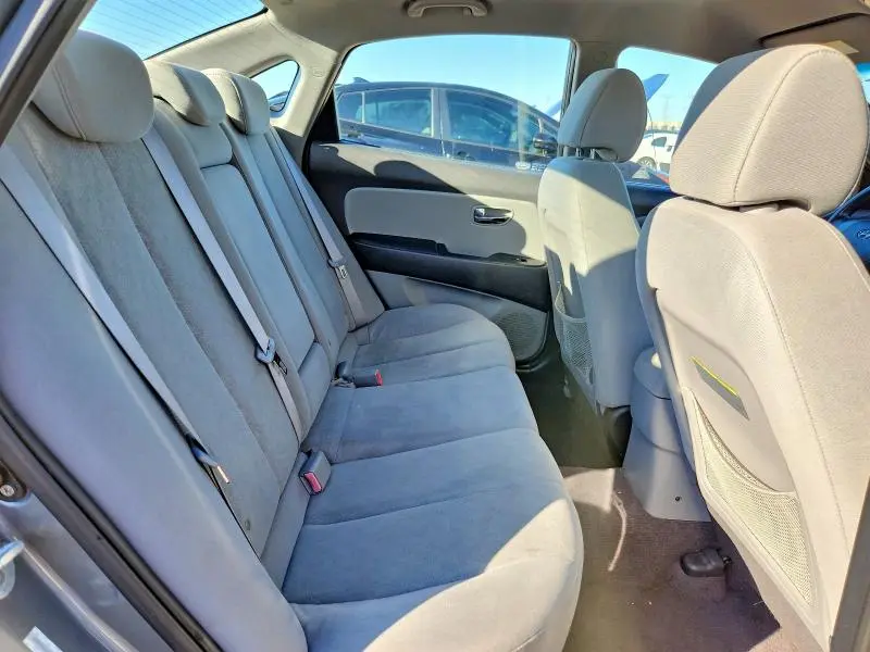 2010 HYUNDAI ELANTRA GLS  