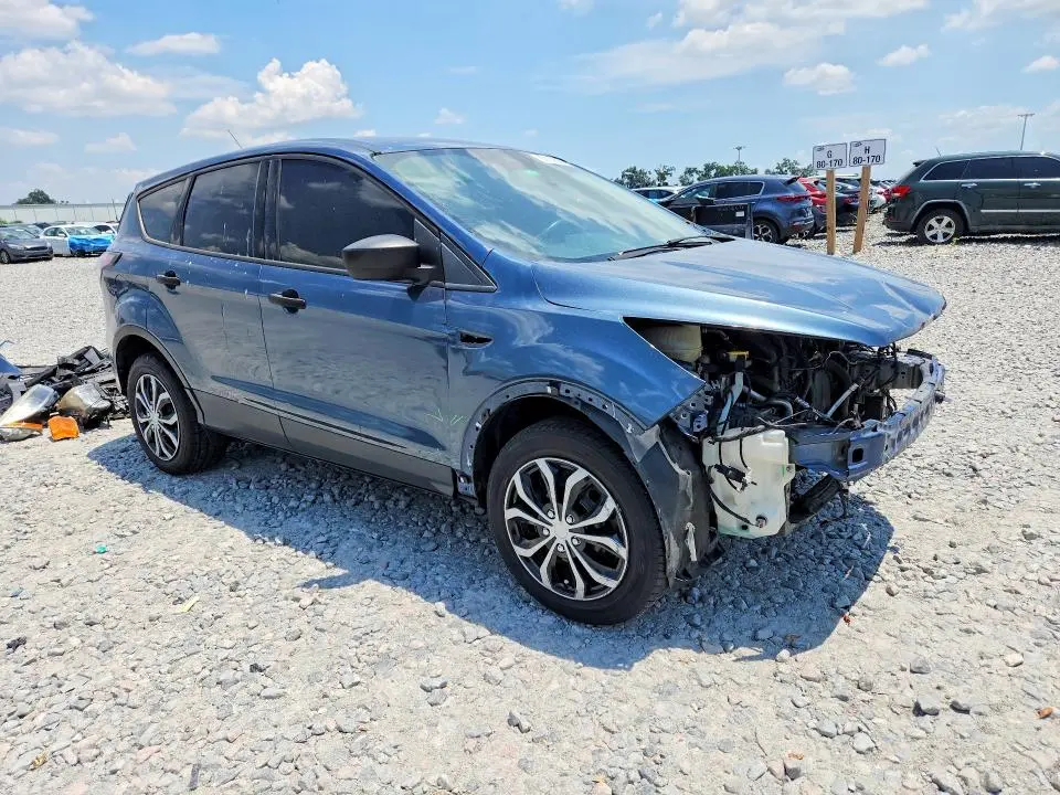 2018 FORD ESCAPE S  