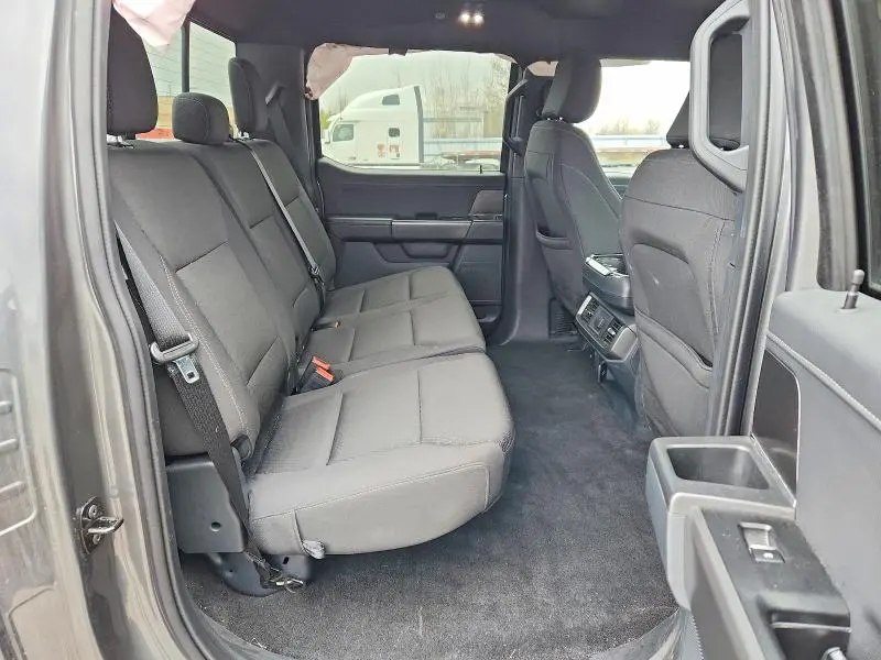 2024 FORD F150 XLT  