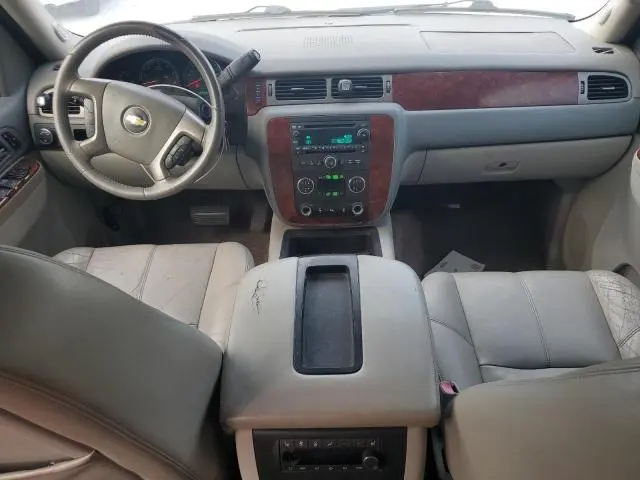 2013 CHEVROLET SUBURBAN C1500 LT  