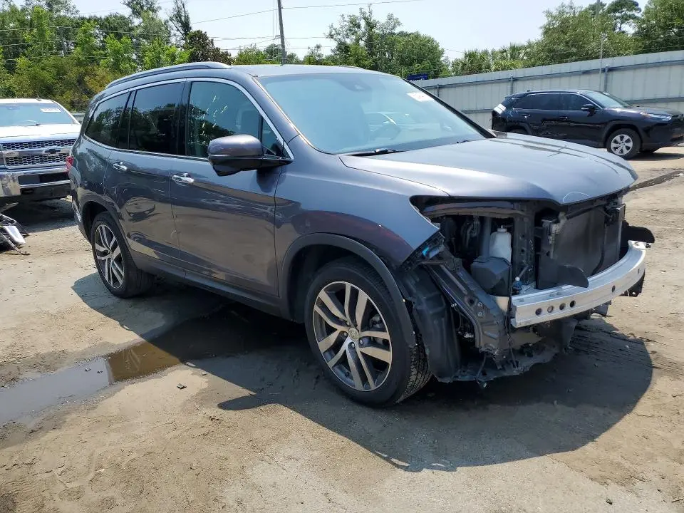 2016 HONDA PILOT TOURING  