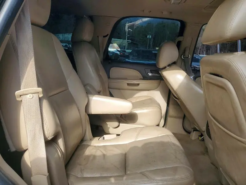 2011 GMC YUKON DENALI  