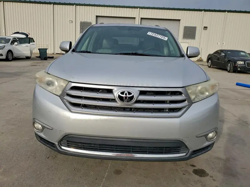 2012 TOYOTA HIGHLANDER BASE  