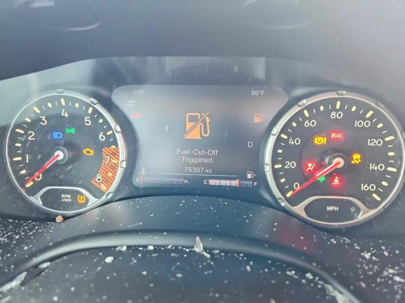 2021 JEEP RENEGADE LATITUDE  