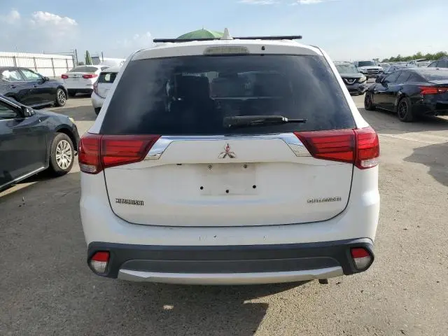 2017 MITSUBISHI OUTLANDER ES