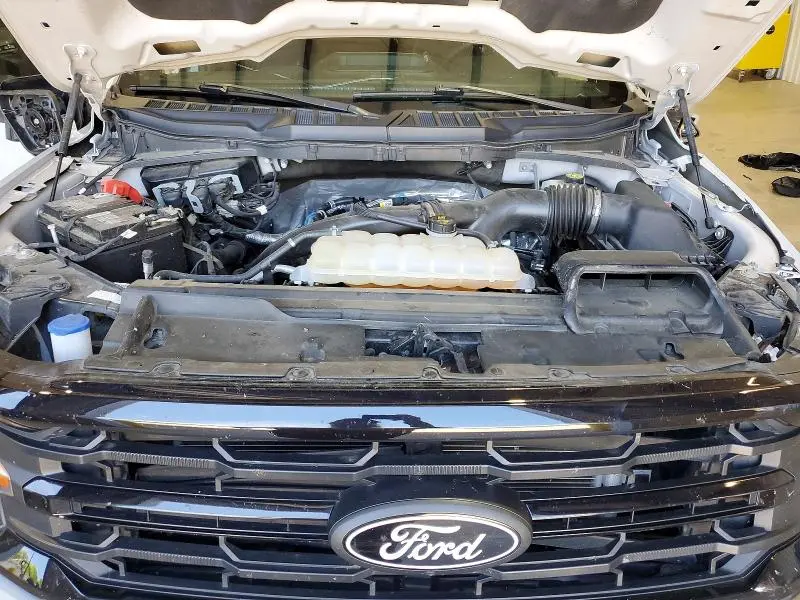2024 FORD F150 XLT  