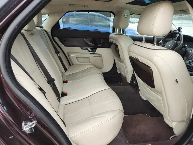 2011 JAGUAR XJL   