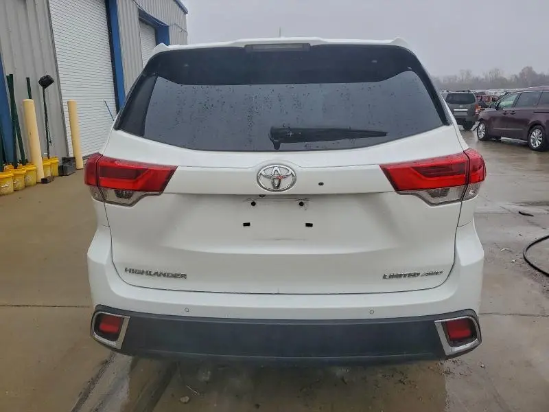 2019 TOYOTA HIGHLANDER LIMITED  