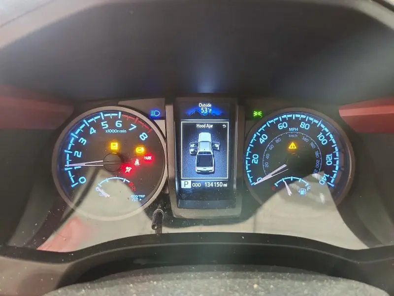 2018 TOYOTA TACOMA SR5 V6  