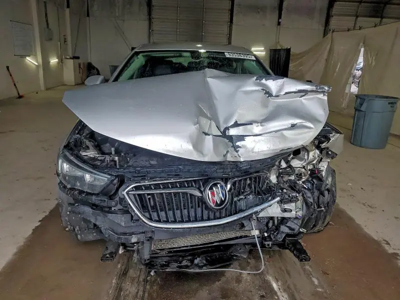 2018 BUICK REGAL PREFERRED  