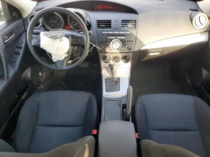 2010 MAZDA 3 I  
