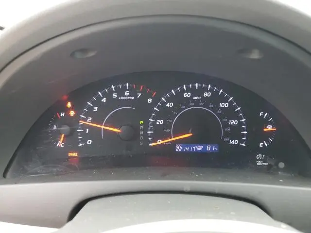 2011 TOYOTA CAMRY BASE  