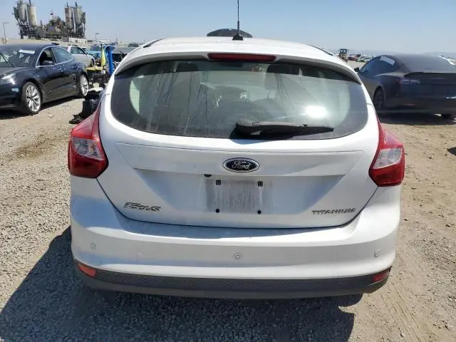 2012 FORD FOCUS TITANIUM  