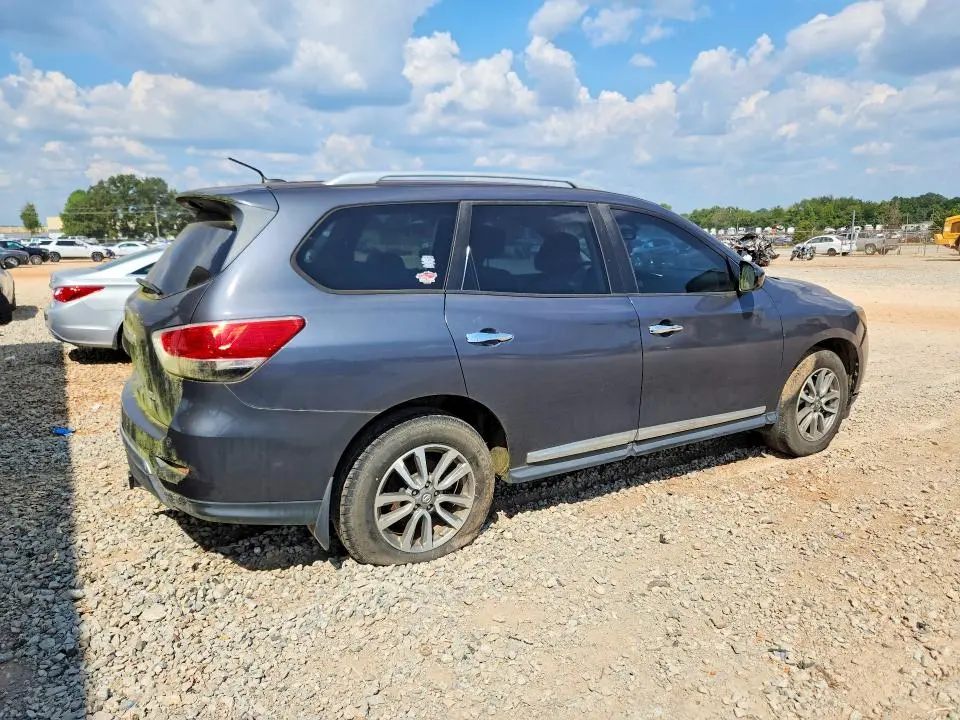 2013 NISSAN PATHFINDER S  