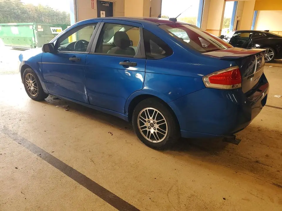 2010 FORD FOCUS SE  