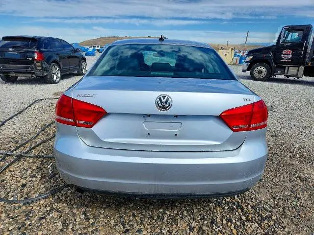 2014 VOLKSWAGEN PASSAT S  