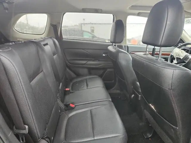 2014 MITSUBISHI OUTLANDER SE  