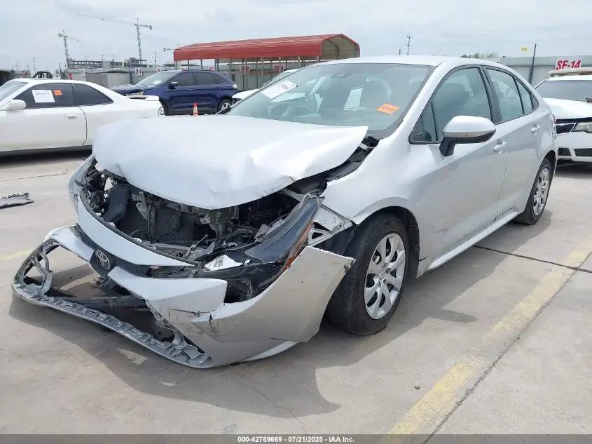 2021 TOYOTA COROLLA LE