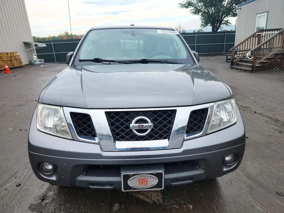 2016 NISSAN FRONTIER SV  