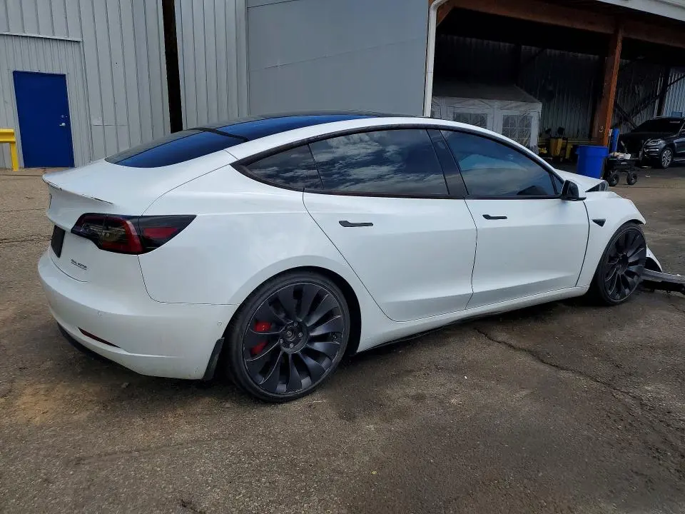 2021 TESLA MODEL 3   