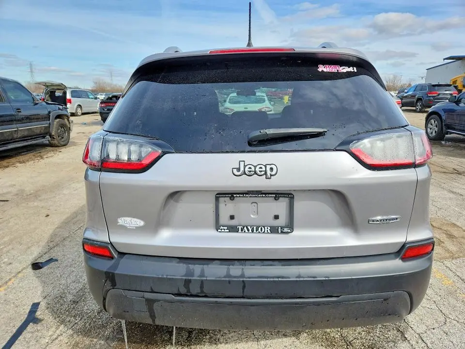 2019 JEEP CHEROKEE LATITUDE PLUS  