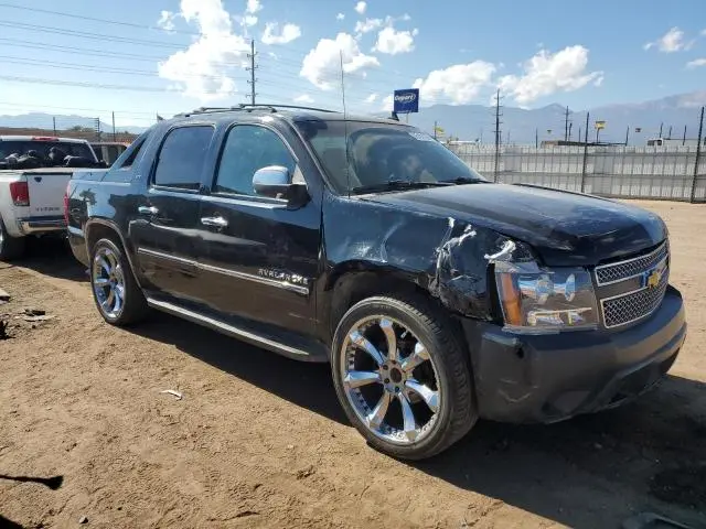2012 CHEVROLET AVALANCHE LTZ  