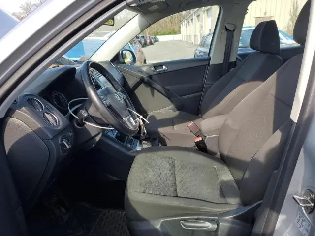 2017 VOLKSWAGEN TIGUAN S