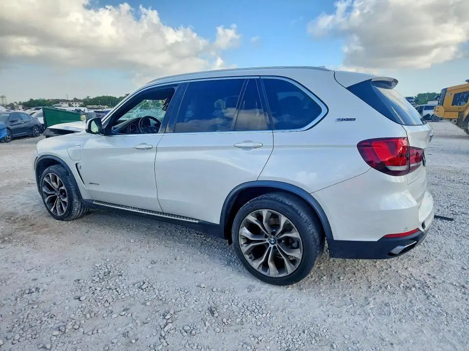 2018 BMW X5 XDR40E  