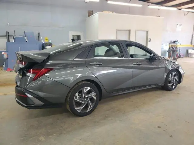 2025 HYUNDAI ELANTRA SEL  