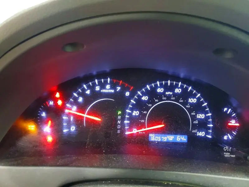 2011 TOYOTA CAMRY LE  