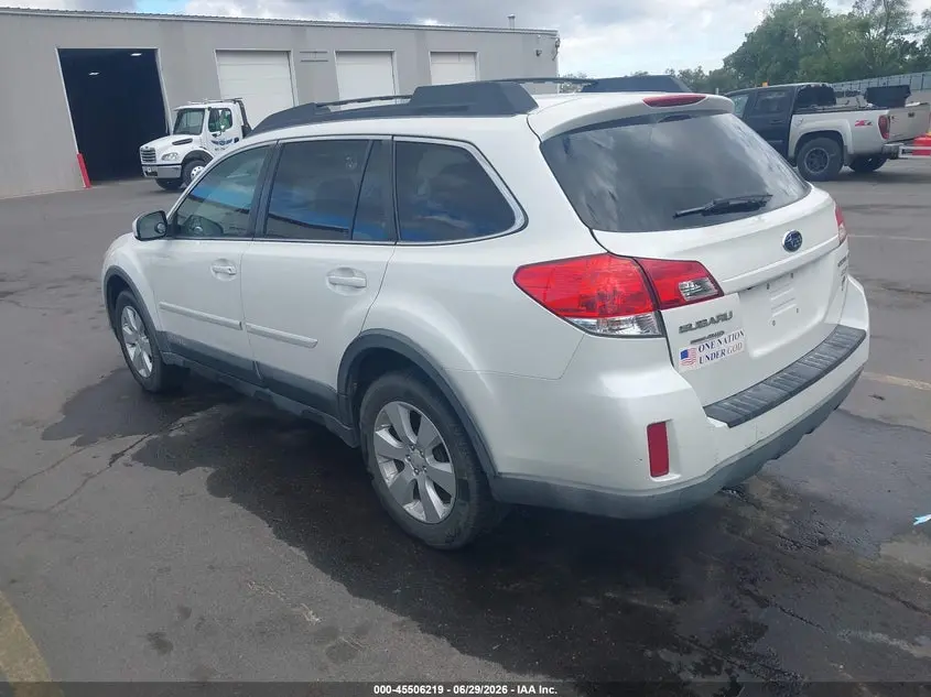 2011 SUBARU OUTBACK 2.5I PREMIUM