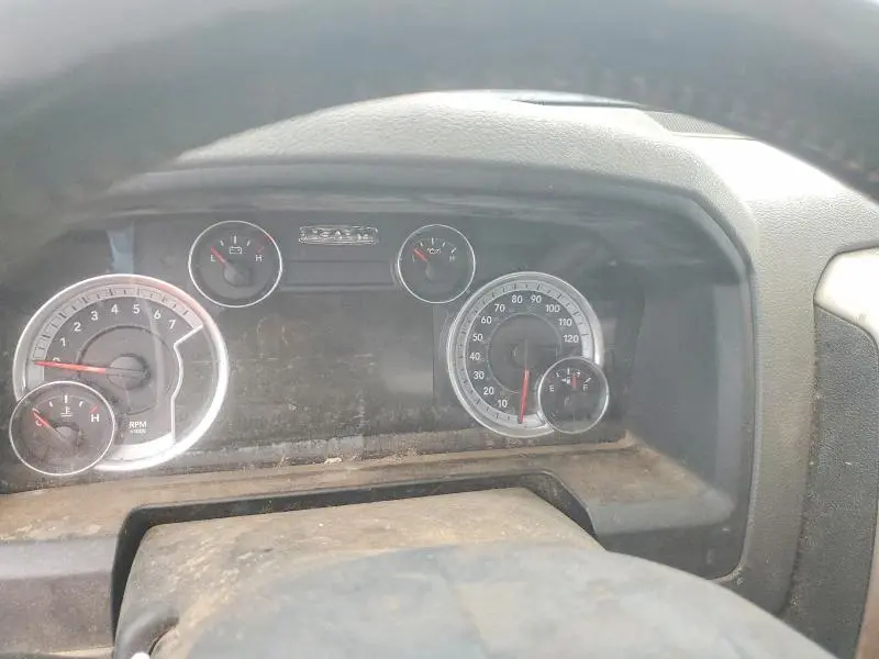 2014 RAM 1500 SLT  