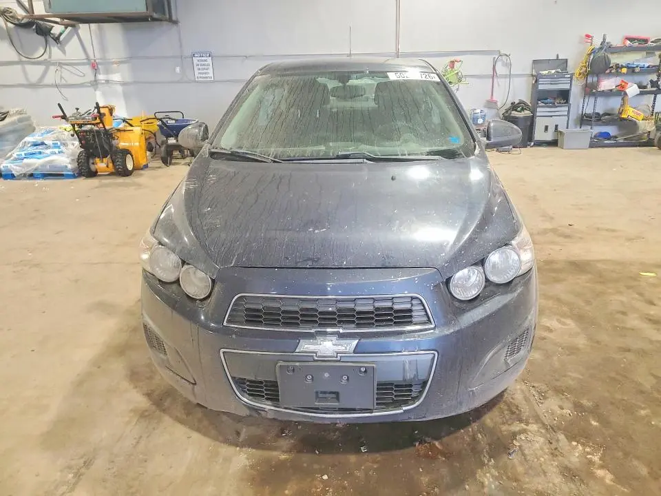 2015 CHEVROLET SONIC LT  
