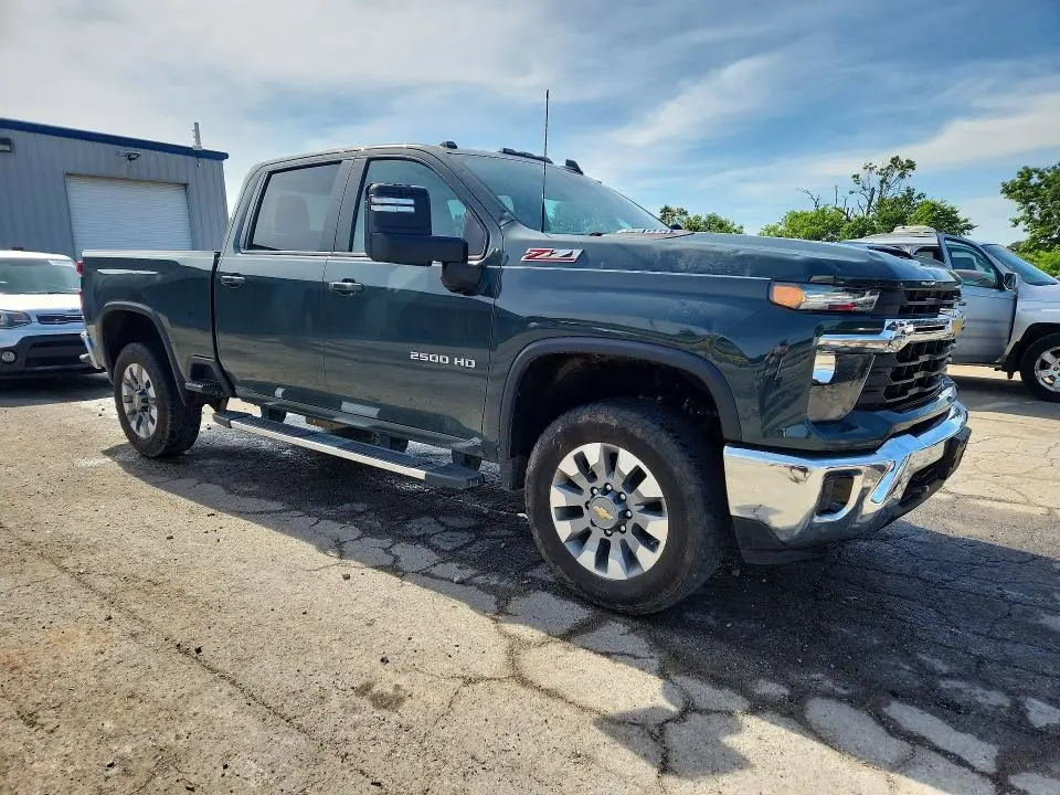 2025 CHEVROLET SILVERADO K2500 HEAVY DUTY LT  