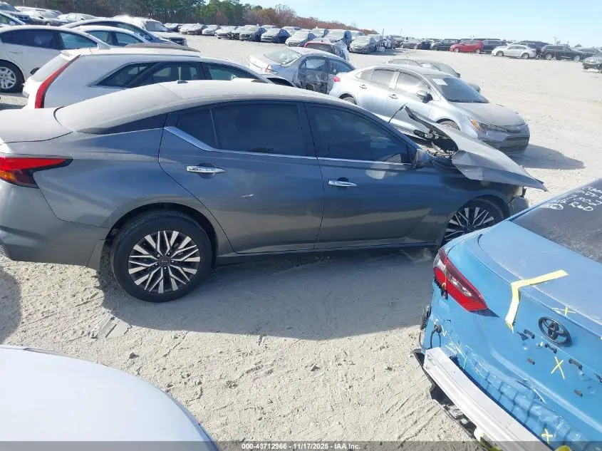 2023 NISSAN ALTIMA SV FWD