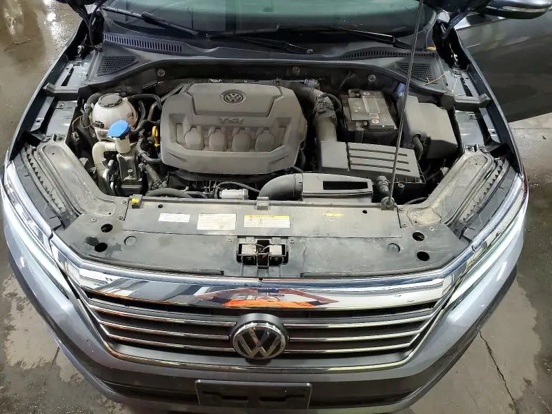 2022 VOLKSWAGEN PASSAT SE  